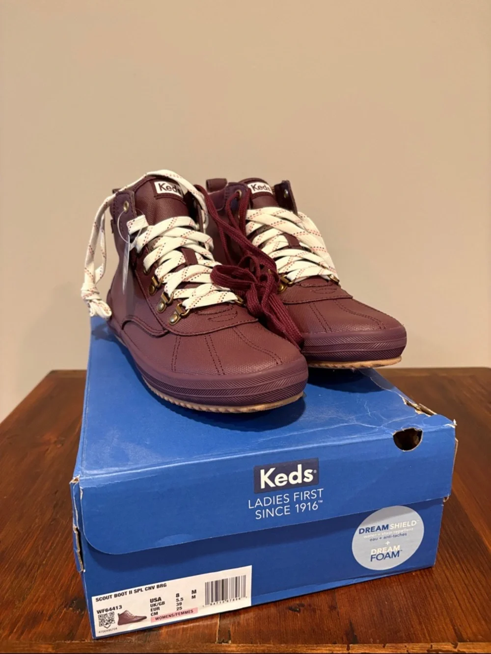 NWT Keds Scout Sneaker Boot II Size 8 M